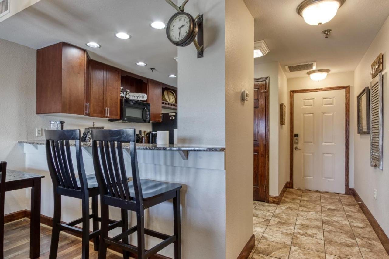 Gorgeous 2Bd 2Bth Condo With Mountain Views Pool Hot Tub Game Room Close To Parkway بيدجن فورج المظهر الخارجي الصورة