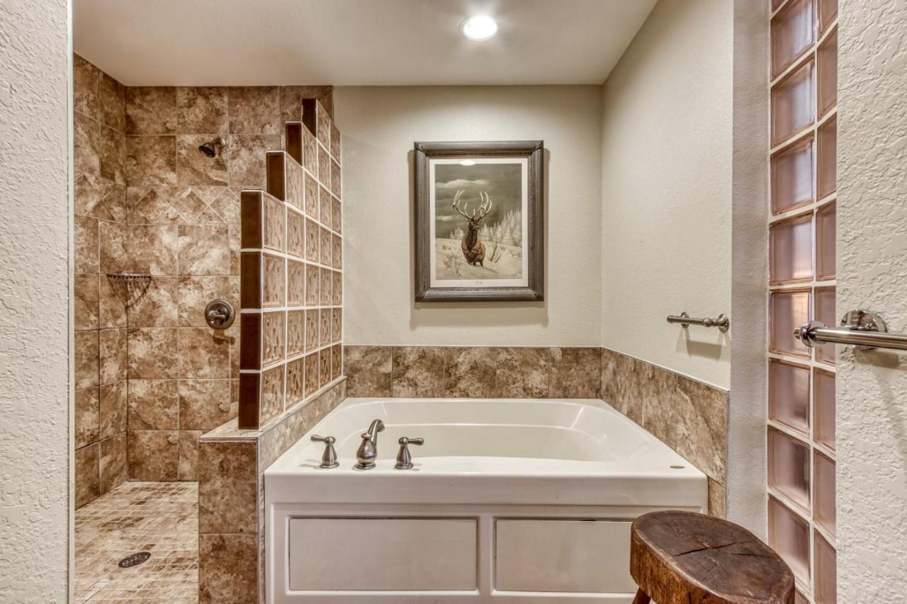 Gorgeous 2Bd 2Bth Condo With Mountain Views Pool Hot Tub Game Room Close To Parkway بيدجن فورج المظهر الخارجي الصورة